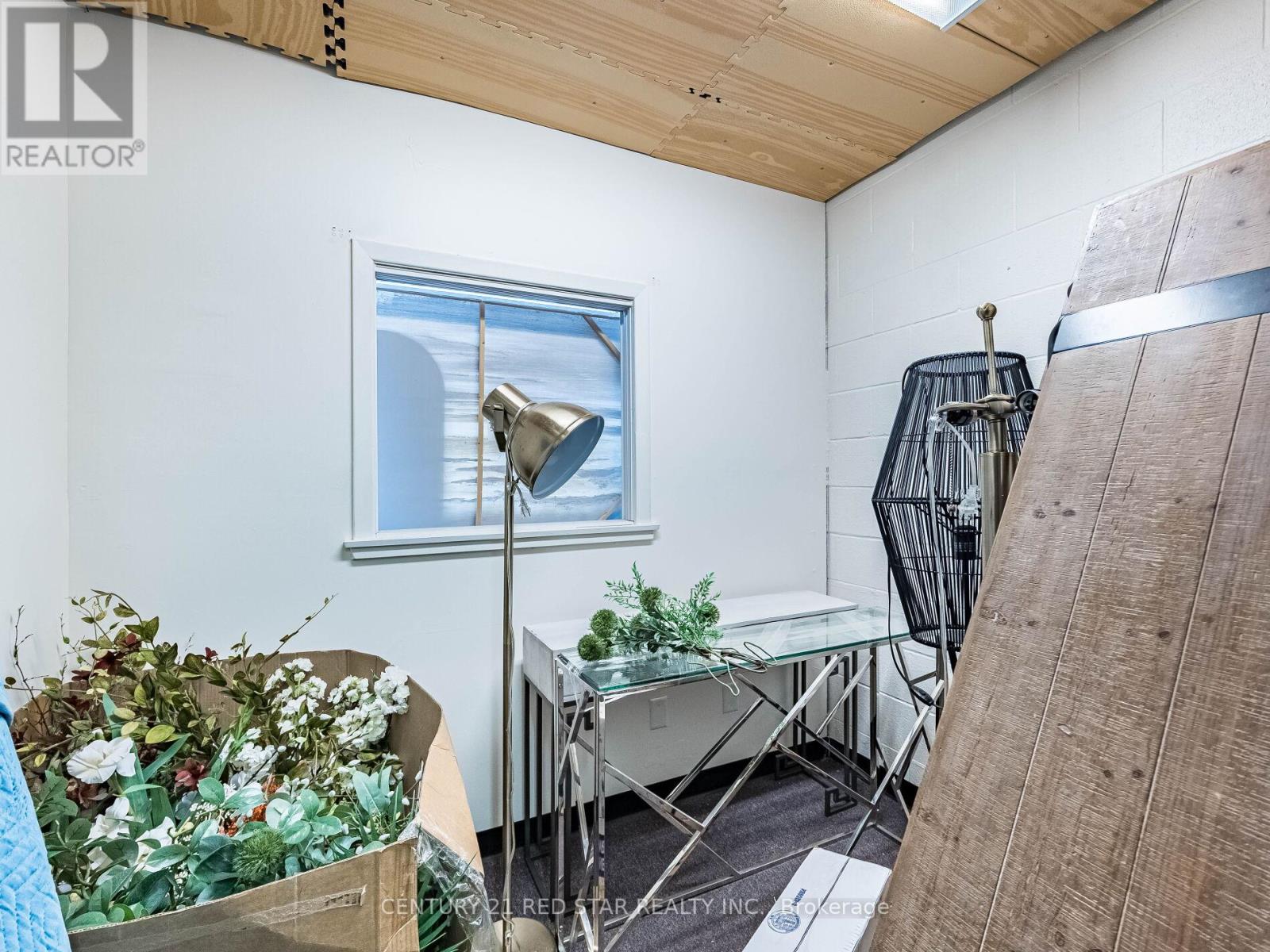 6 & 7 - 76 Centennial Road, Orangeville, Ontario  L9W 1P9 - Photo 30 - W12863568