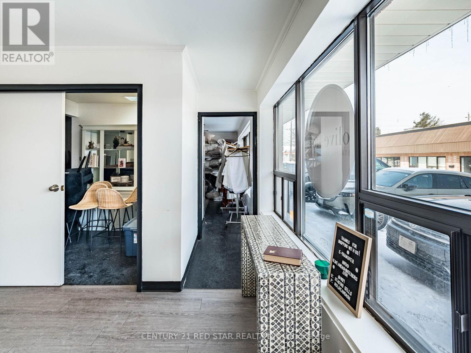 6 & 7 - 76 Centennial Road, Orangeville, Ontario  L9W 1P9 - Photo 9 - W12863568