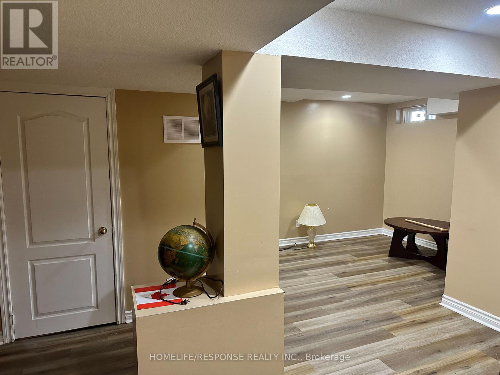 89 Ravenscliffe Court, Brampton, Ontario  L6X 4N9 - Photo 21 - W12863572