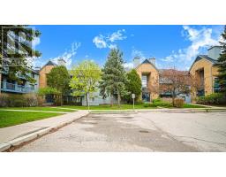 832 - 95 TRAILWOOD DRIVE, Mississauga, Ontario