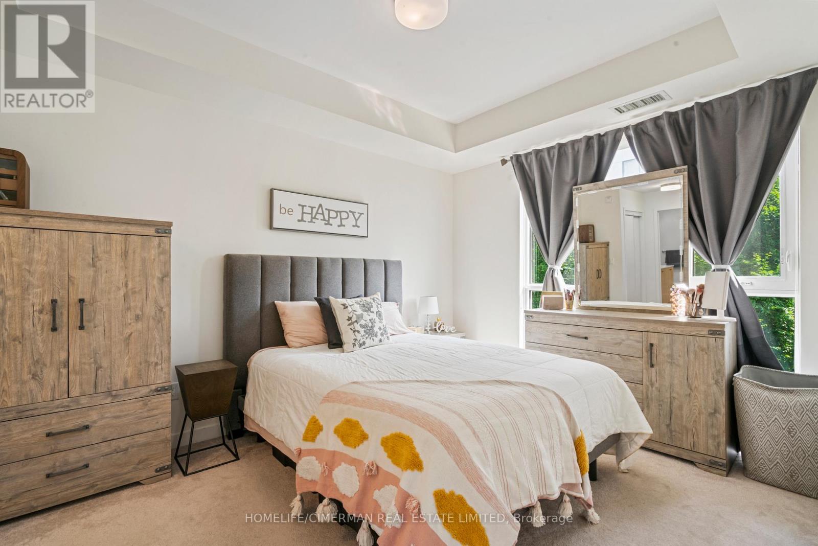 212 - 210 Sabina Drive, Oakville, Ontario  L6H 0W6 - Photo 12 - W12863660