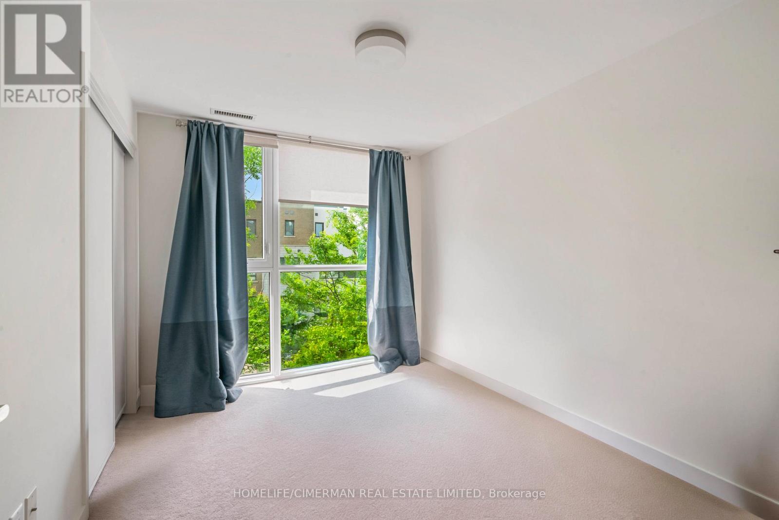 212 - 210 Sabina Drive, Oakville, Ontario  L6H 0W6 - Photo 19 - W12863660