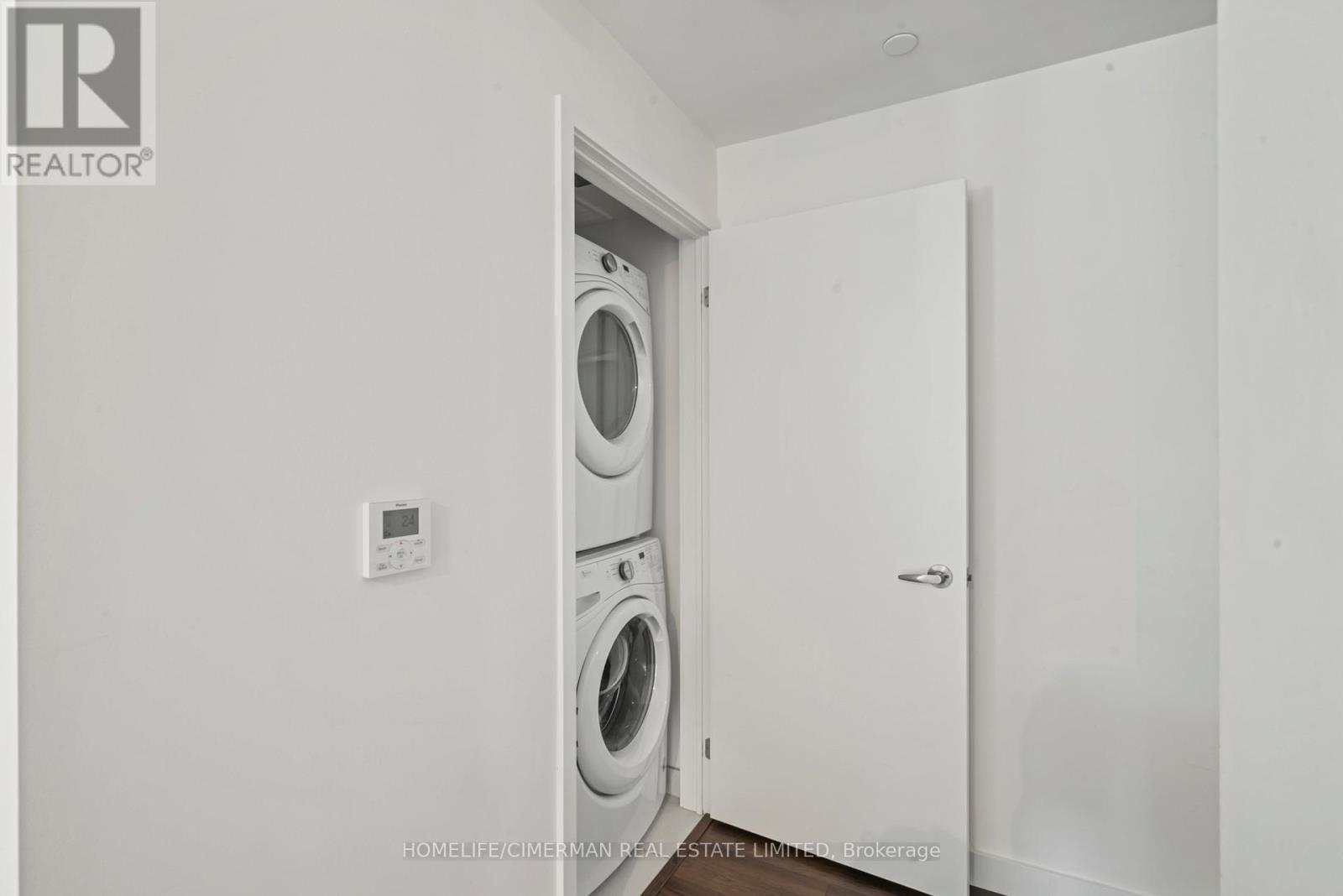 212 - 210 Sabina Drive, Oakville, Ontario  L6H 0W6 - Photo 21 - W12863660