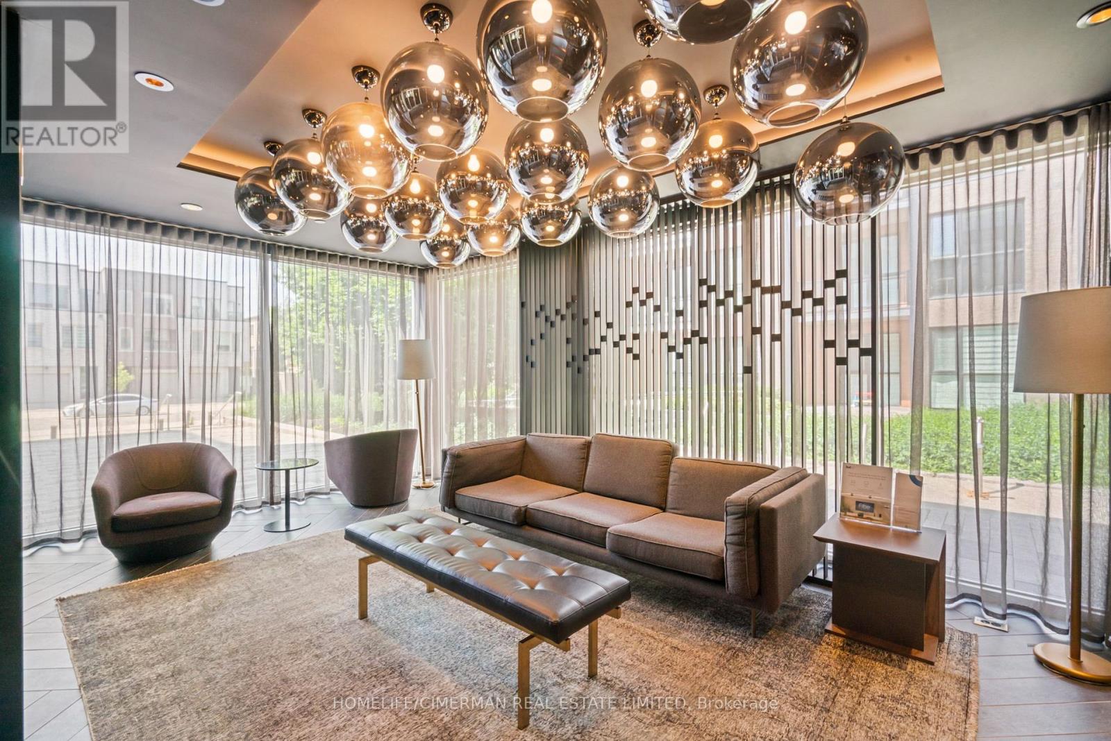 212 - 210 Sabina Drive, Oakville, Ontario  L6H 0W6 - Photo 26 - W12863660