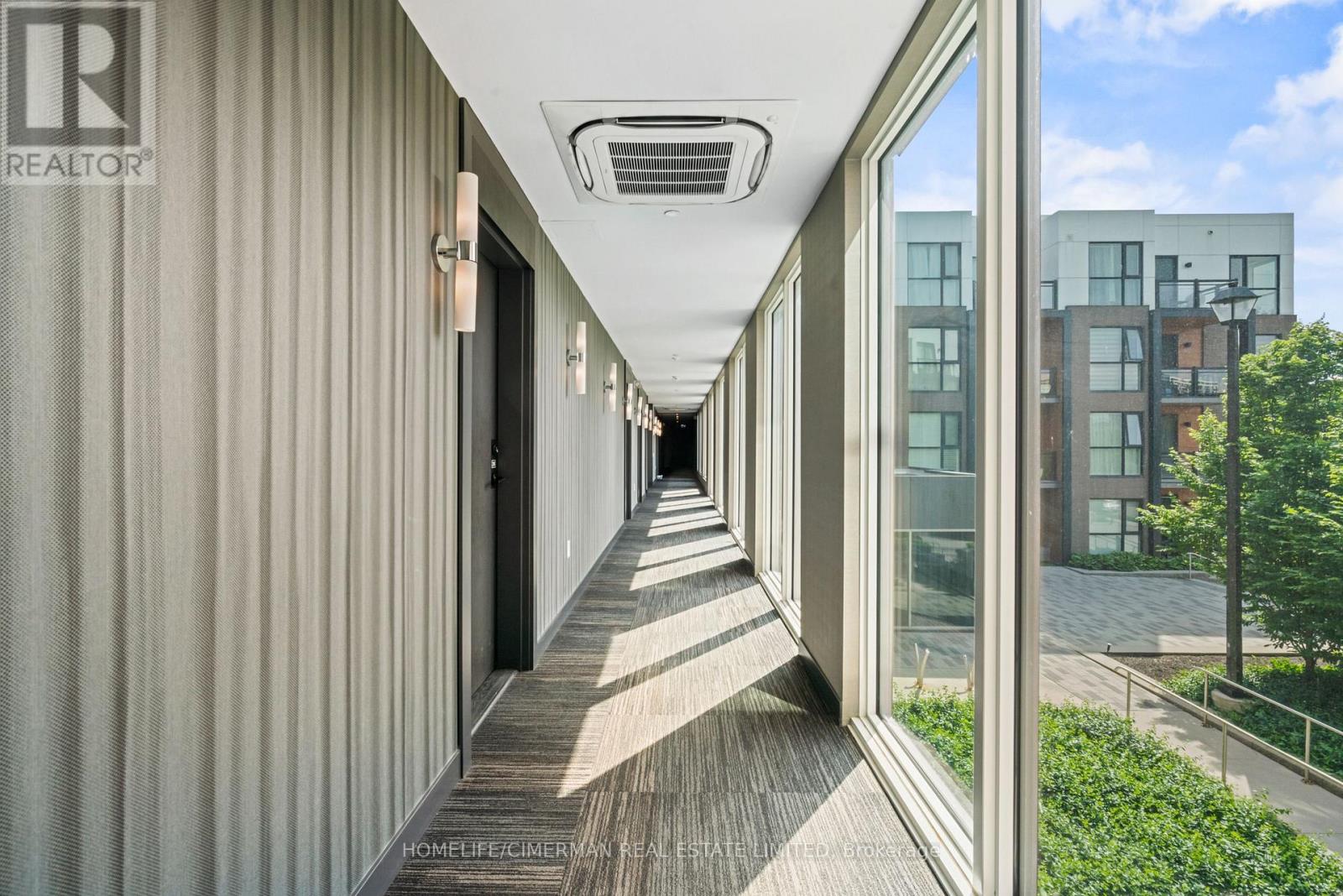 212 - 210 Sabina Drive, Oakville, Ontario  L6H 0W6 - Photo 27 - W12863660