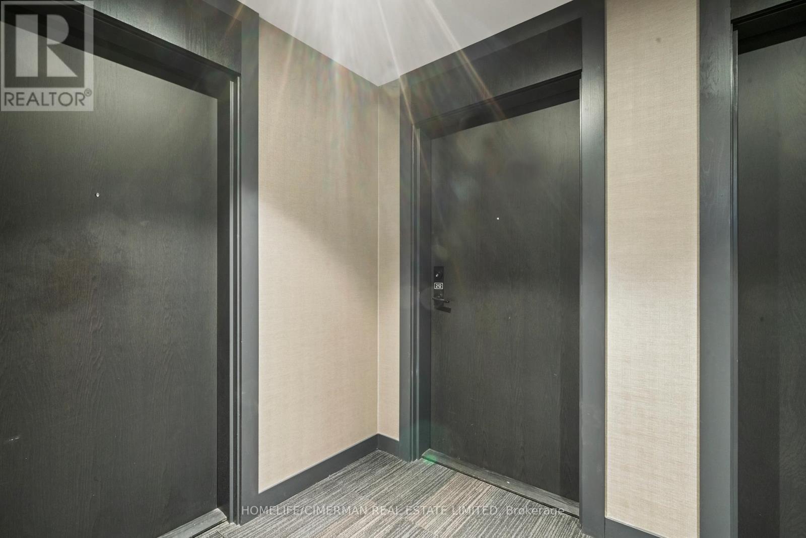 212 - 210 Sabina Drive, Oakville, Ontario  L6H 0W6 - Photo 28 - W12863660