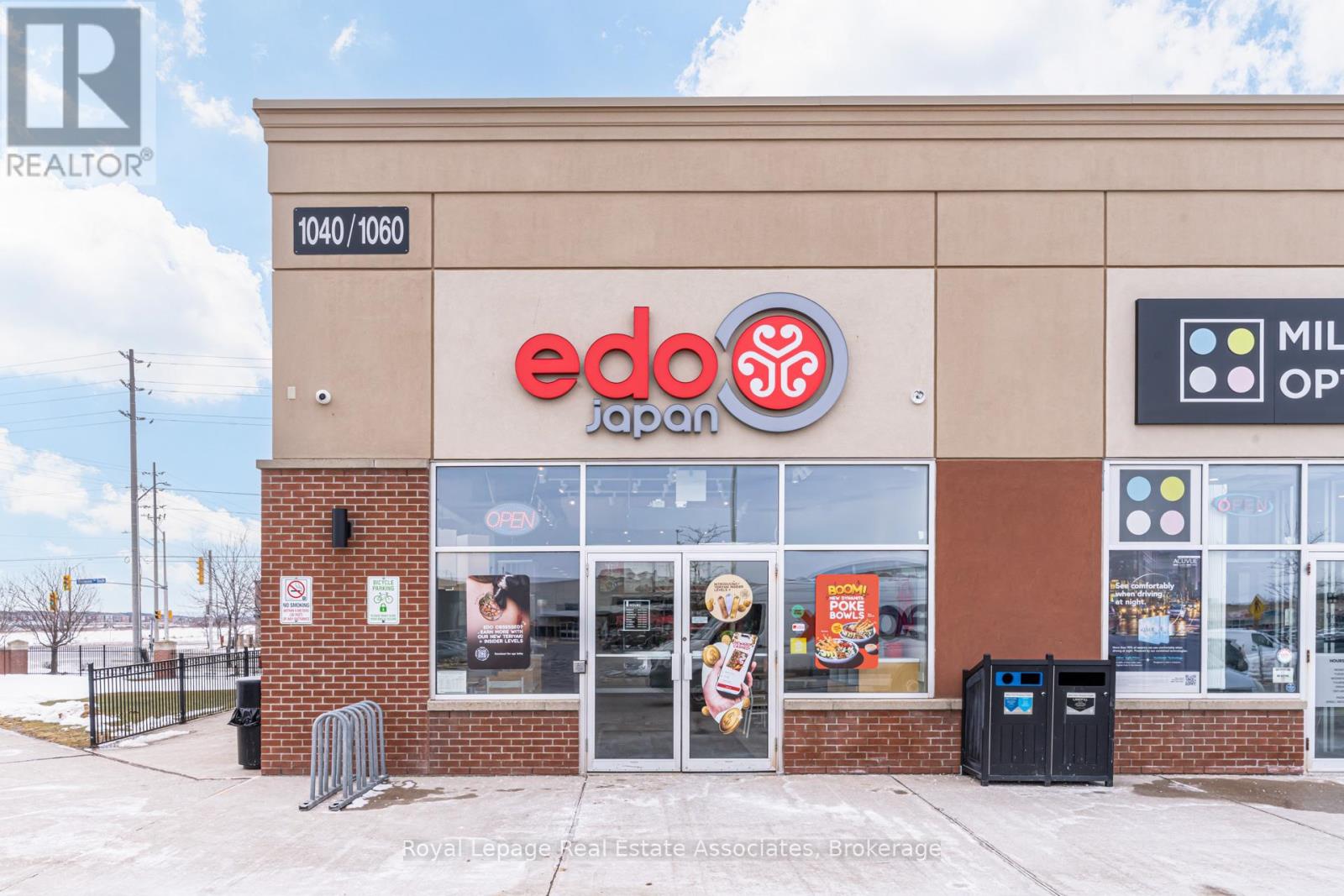 UNIT 2 - 1040 KENNEDY CIRCLE, Milton, Ontario