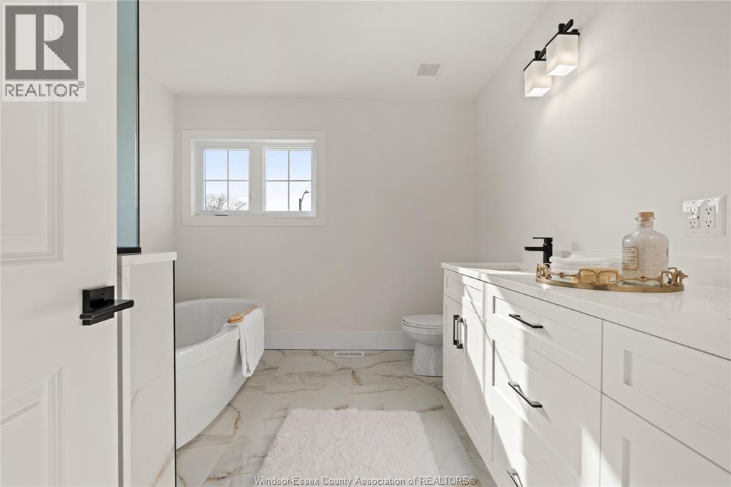 5221 Rafael, Tecumseh, Ontario  N0R 1K0 - Photo 25 - 26004933