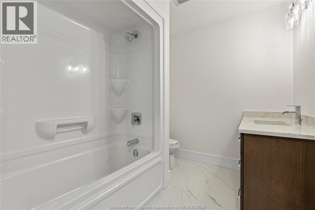 5221 Rafael, Tecumseh, Ontario  N0R 1K0 - Photo 27 - 26004933