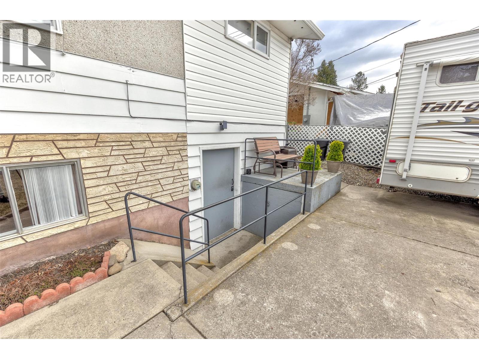 185 Dell Road, Rutland, British Columbia  V1X 3P5 - Photo 18 - 10378635