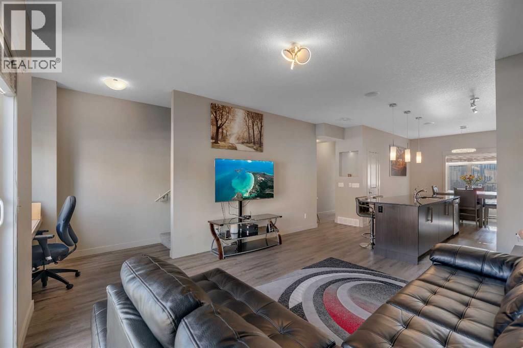 293 Skyview Ranch Road Ne, Calgary, Alberta  T3N 0L7 - Photo 3 - A2290119