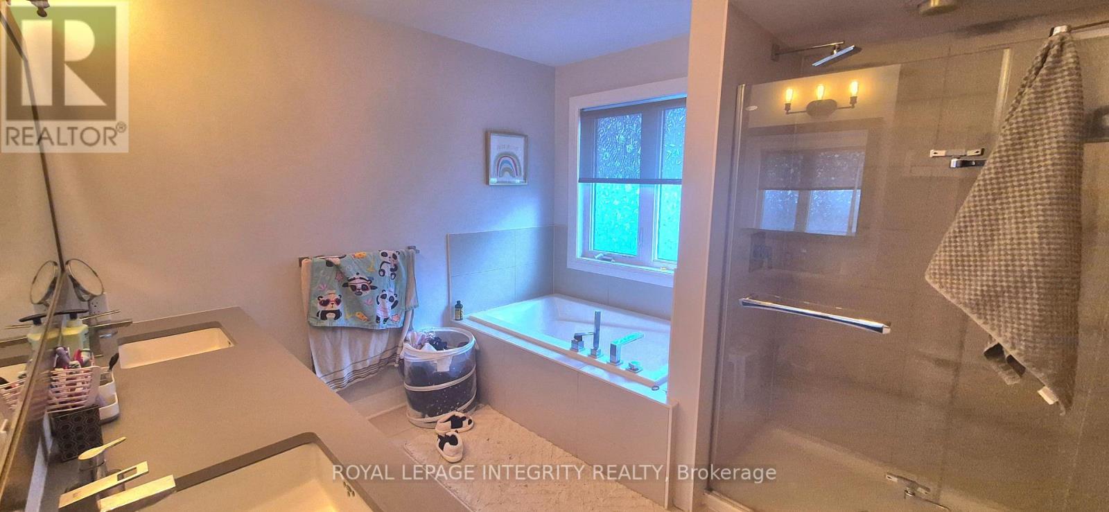 341 Haliburton Heights, Ottawa, Ontario  K2V 0G2 - Photo 16 - X12863834