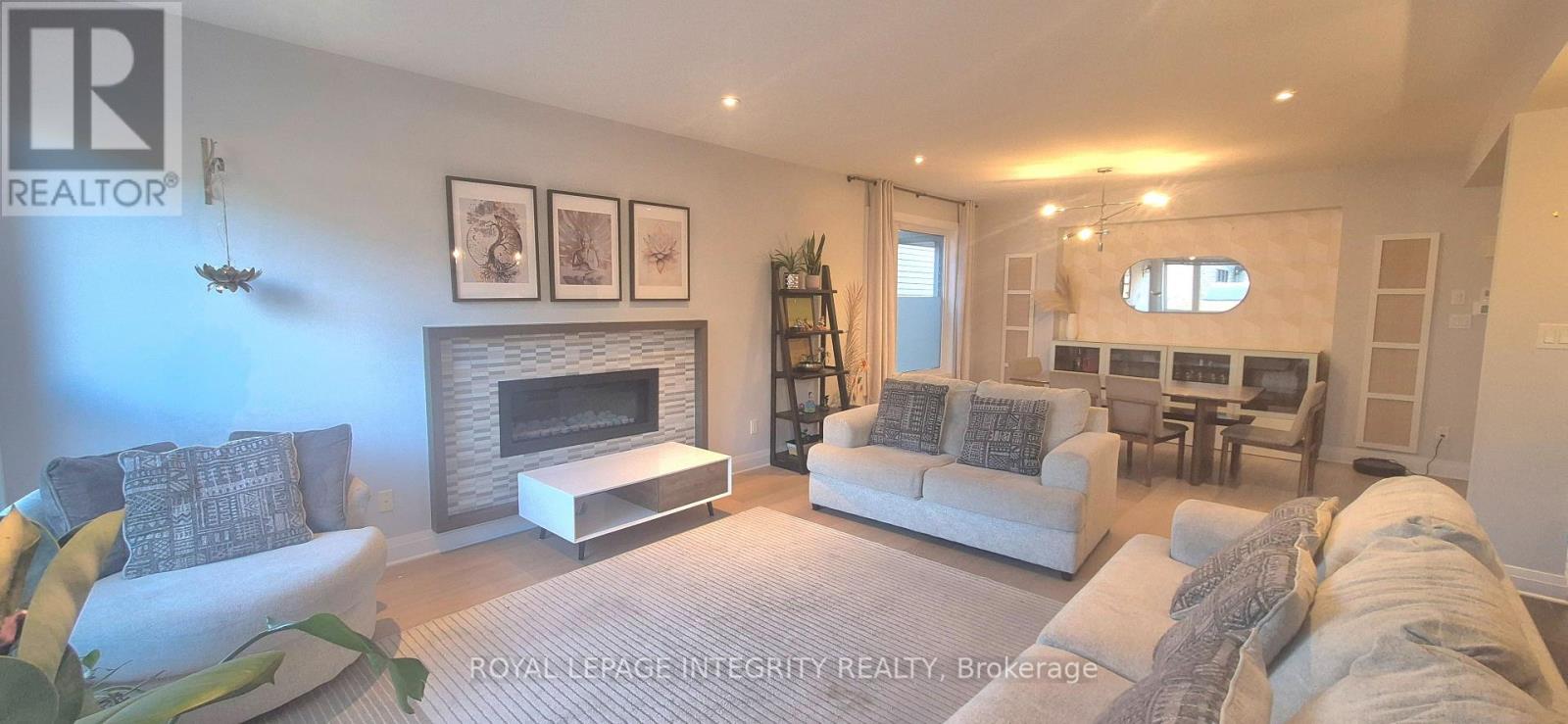 341 Haliburton Heights, Ottawa, Ontario  K2V 0G2 - Photo 8 - X12863834