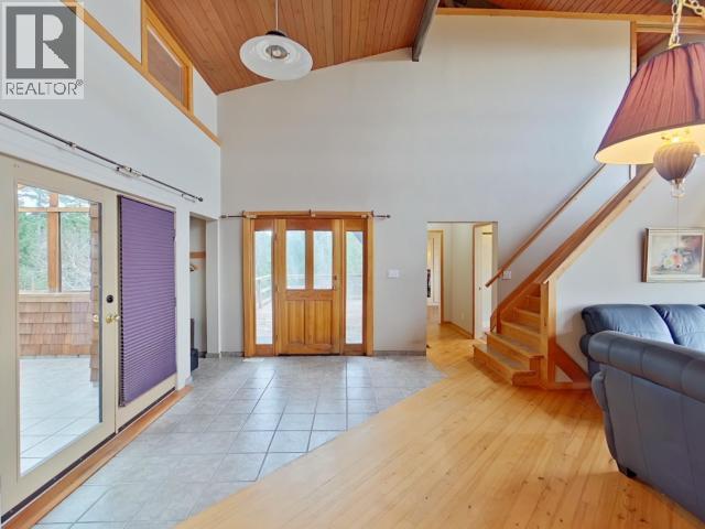 2005 Ralph Road, Powell River, British Columbia   - Photo 10 - 19705