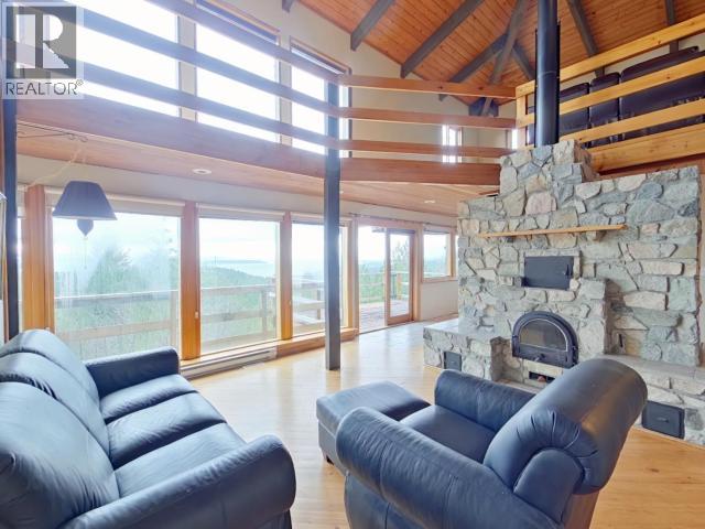 2005 Ralph Road, Powell River, British Columbia   - Photo 11 - 19705