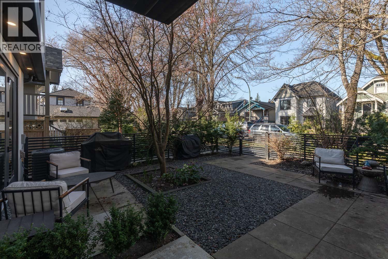 4372 W 13th Avenue, Vancouver, British Columbia  V6R 2T9 - Photo 3 - R3097676