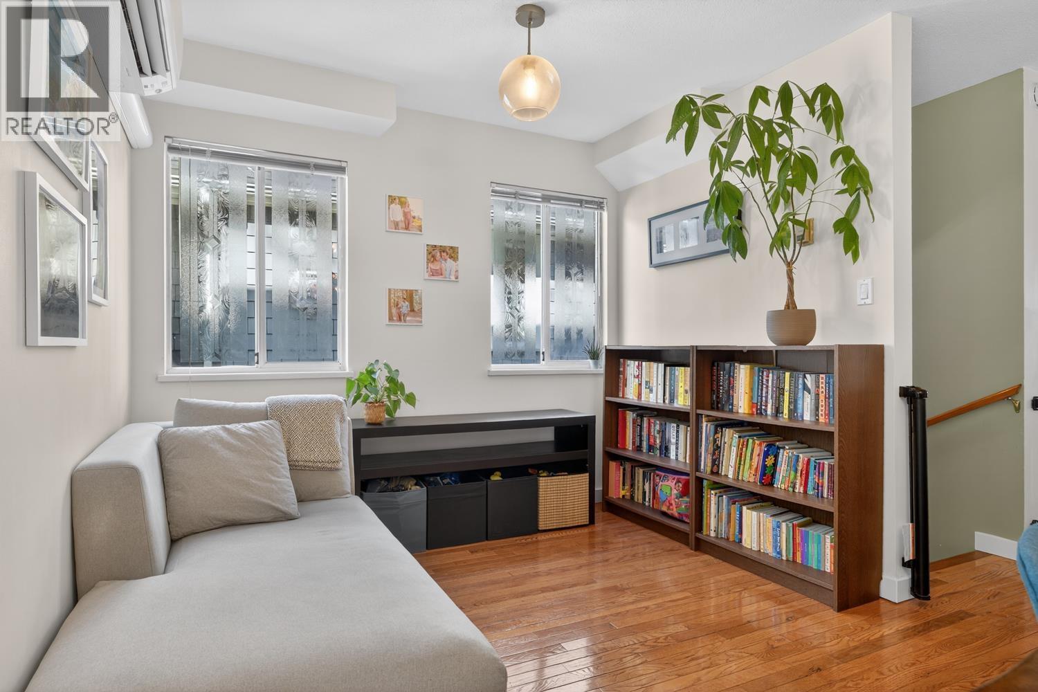 1764 Graveley Street, Vancouver, British Columbia  V5L 3B1 - Photo 10 - R3097679