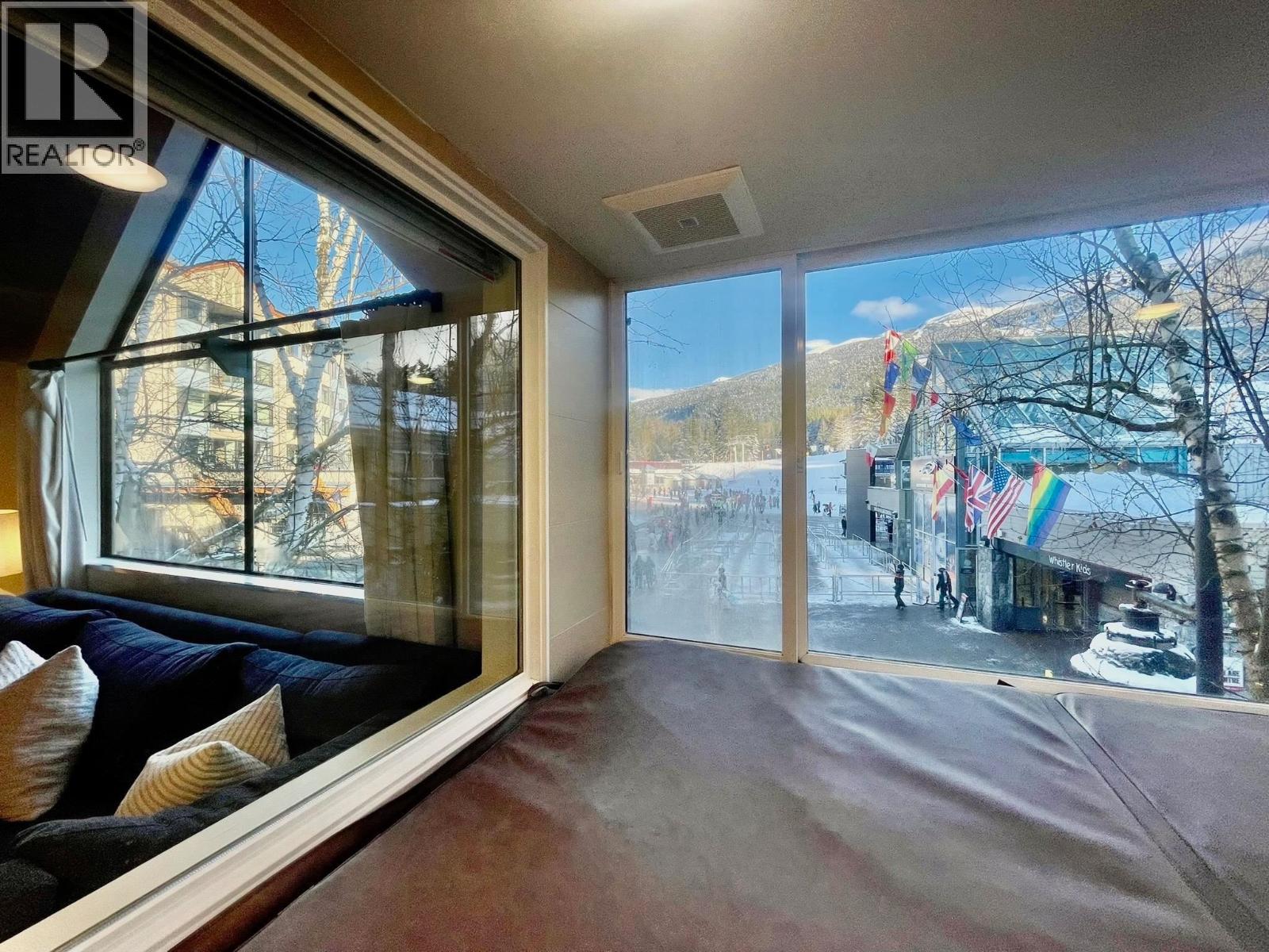 Week 9 902-4293 Mountain Square, Whistler, British Columbia  V8E 1B8 - Photo 12 - R3097699