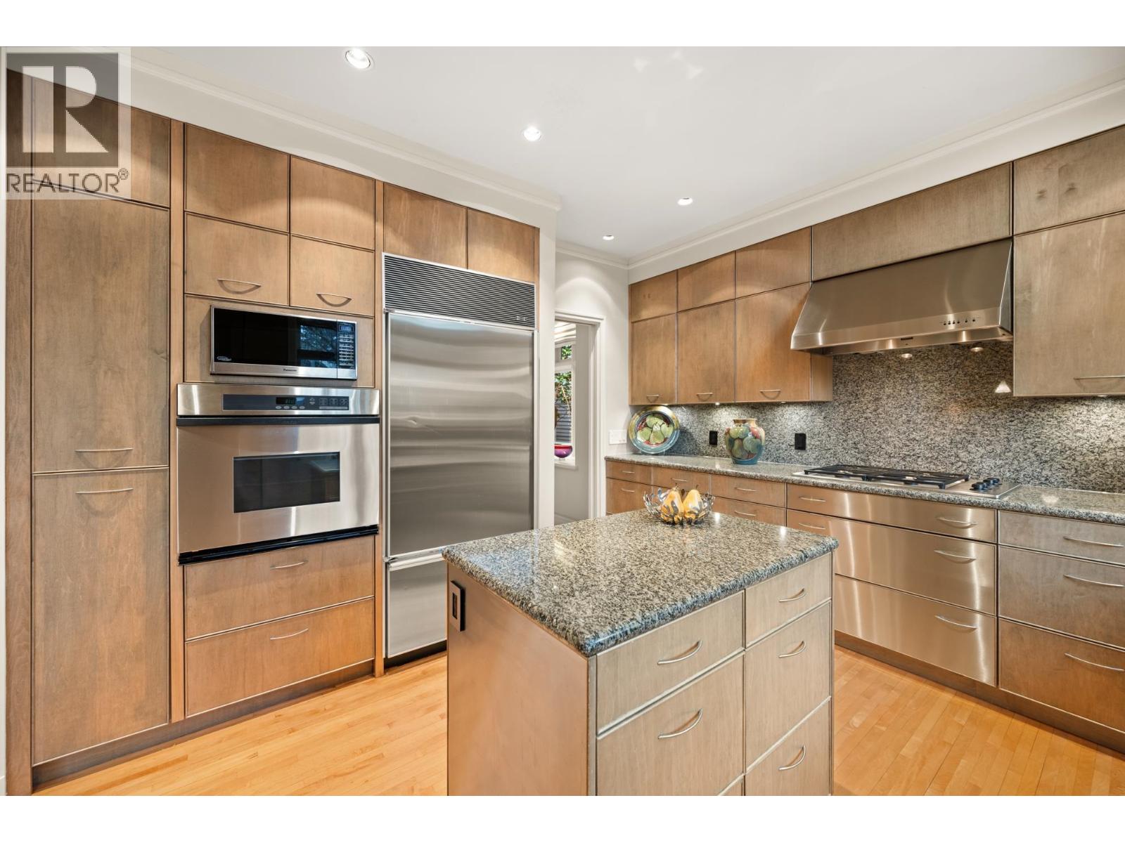 2722 W 31st Avenue, Vancouver, British Columbia  V6L 2A1 - Photo 18 - R3097696