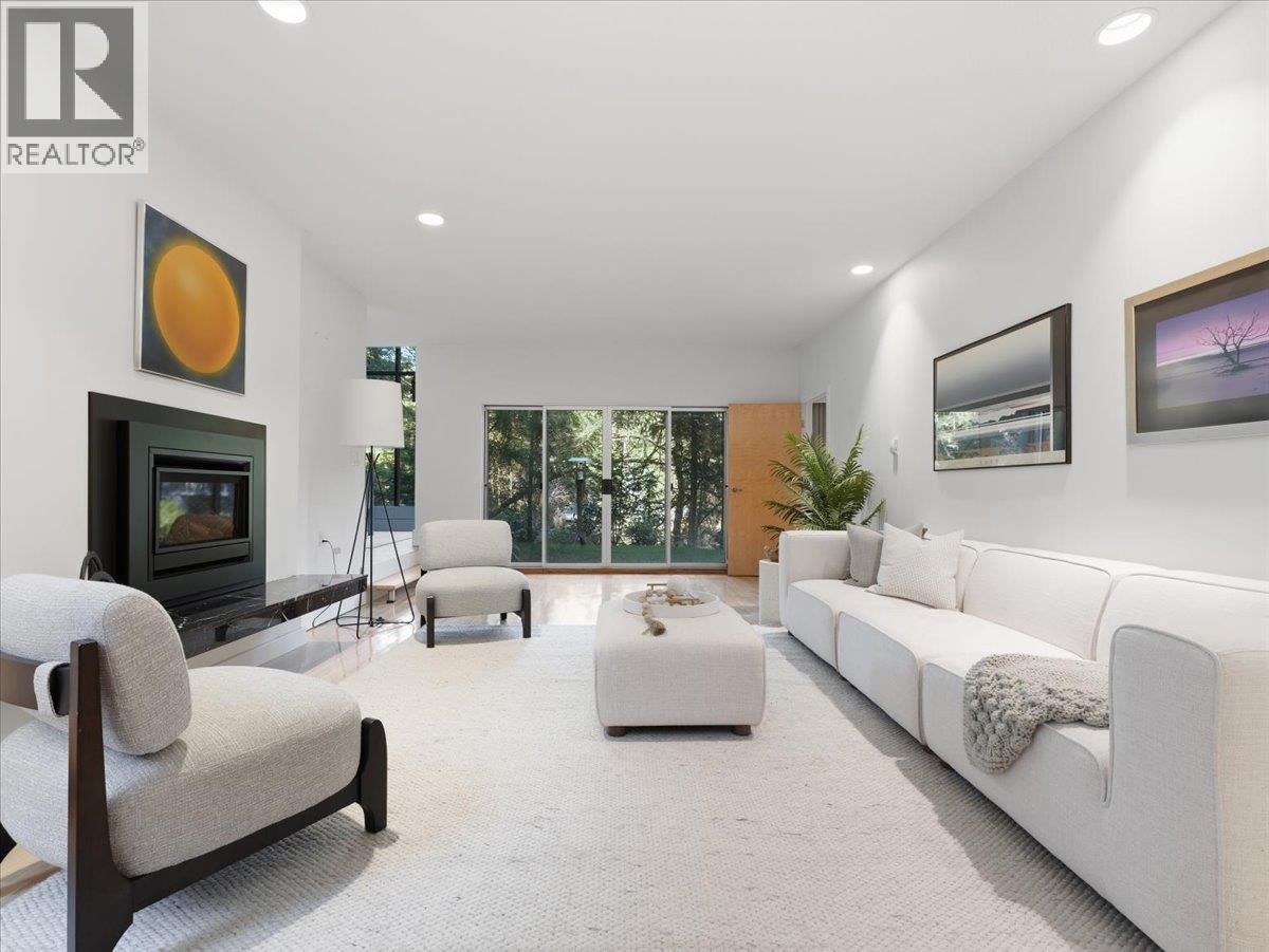 1260 Seymour Boulevard, North Vancouver, British Columbia  V7J 2J8 - Photo 9 - R3097698