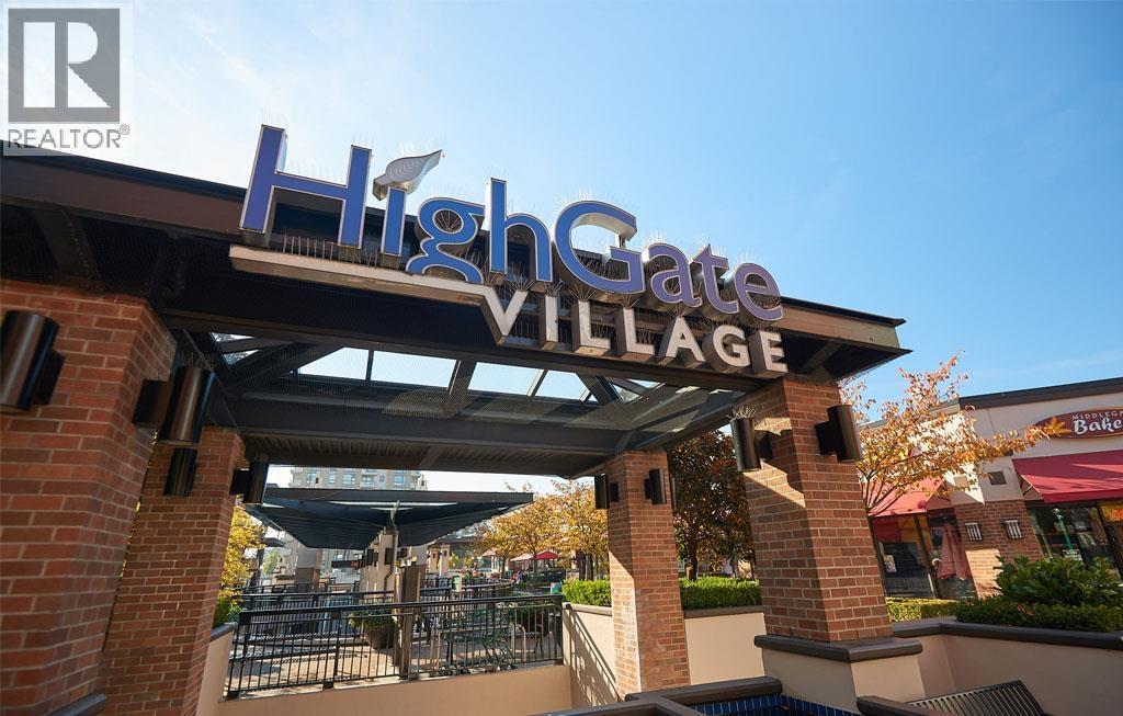 601 7088 Salisbury Avenue, Burnaby, British Columbia  V5E 0A4 - Photo 1 - R3097732