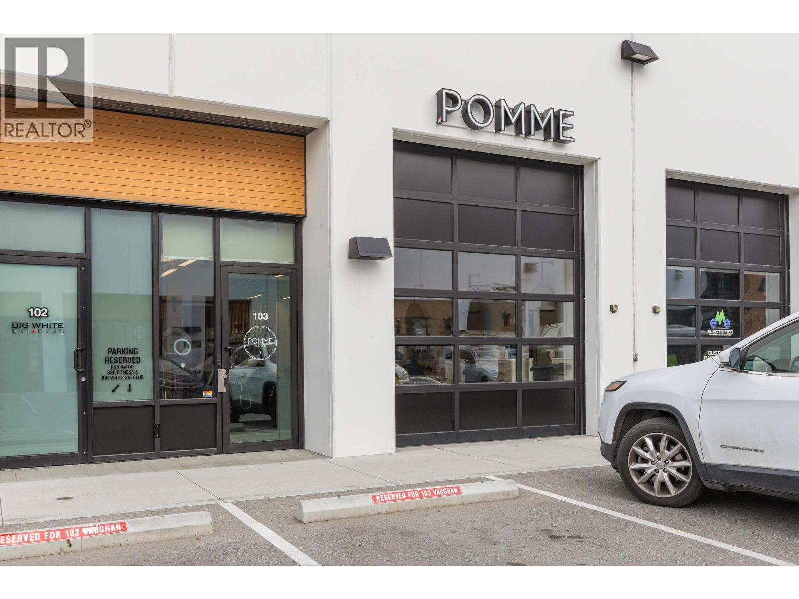 815 Vaughan Avenue Unit# 103, Kelowna, British Columbia  V1Y 5K3 - Photo 2 - 10375493