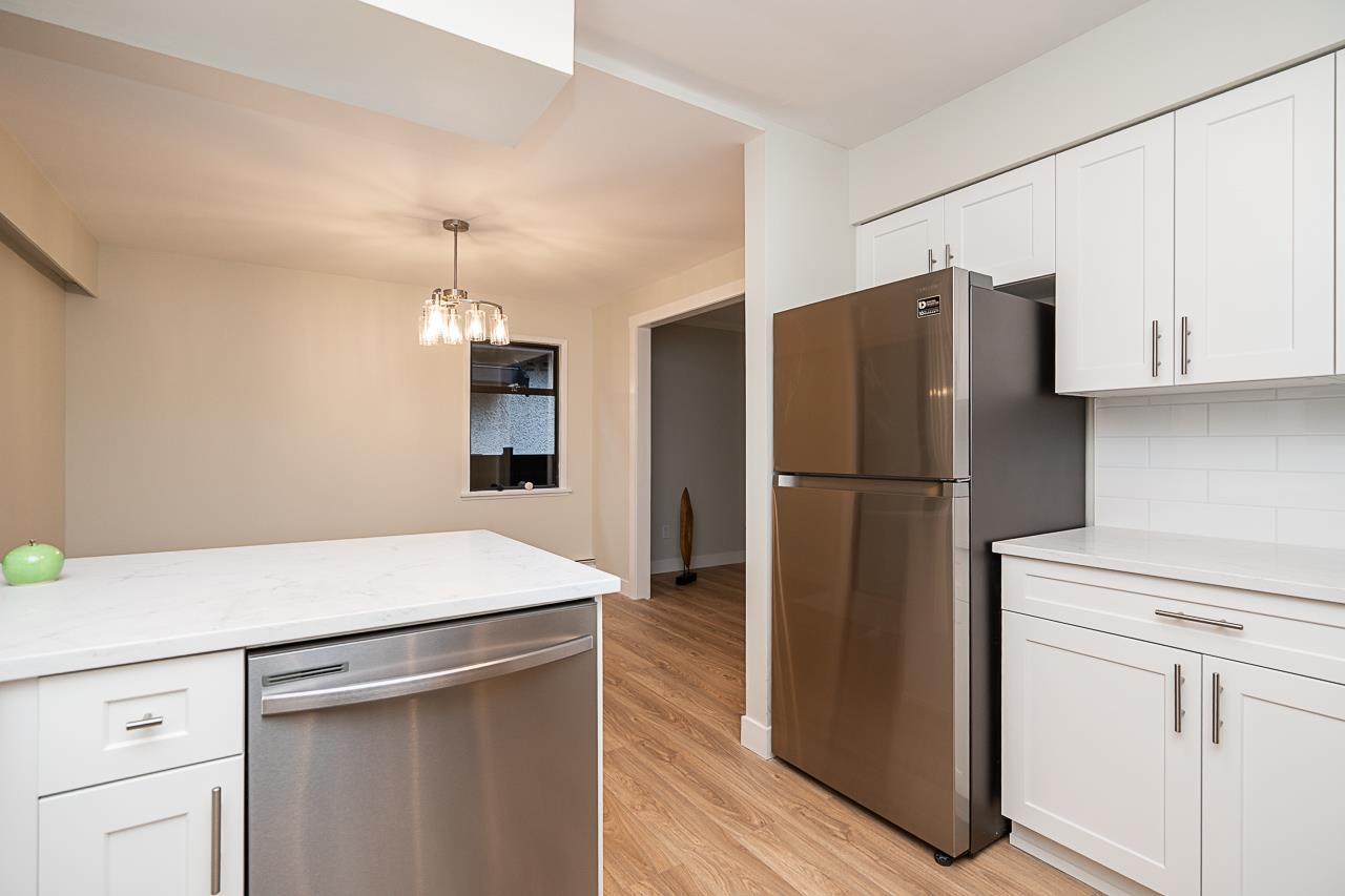 9829 120a Street, Surrey, British Columbia  V3V 4H8 - Photo 12 - R3097653