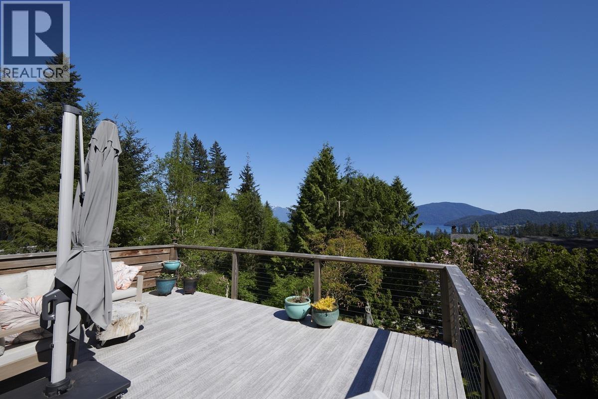 1454 Davidson Road, Gibsons, British Columbia  V0N 1V6 - Photo 28 - R3097637