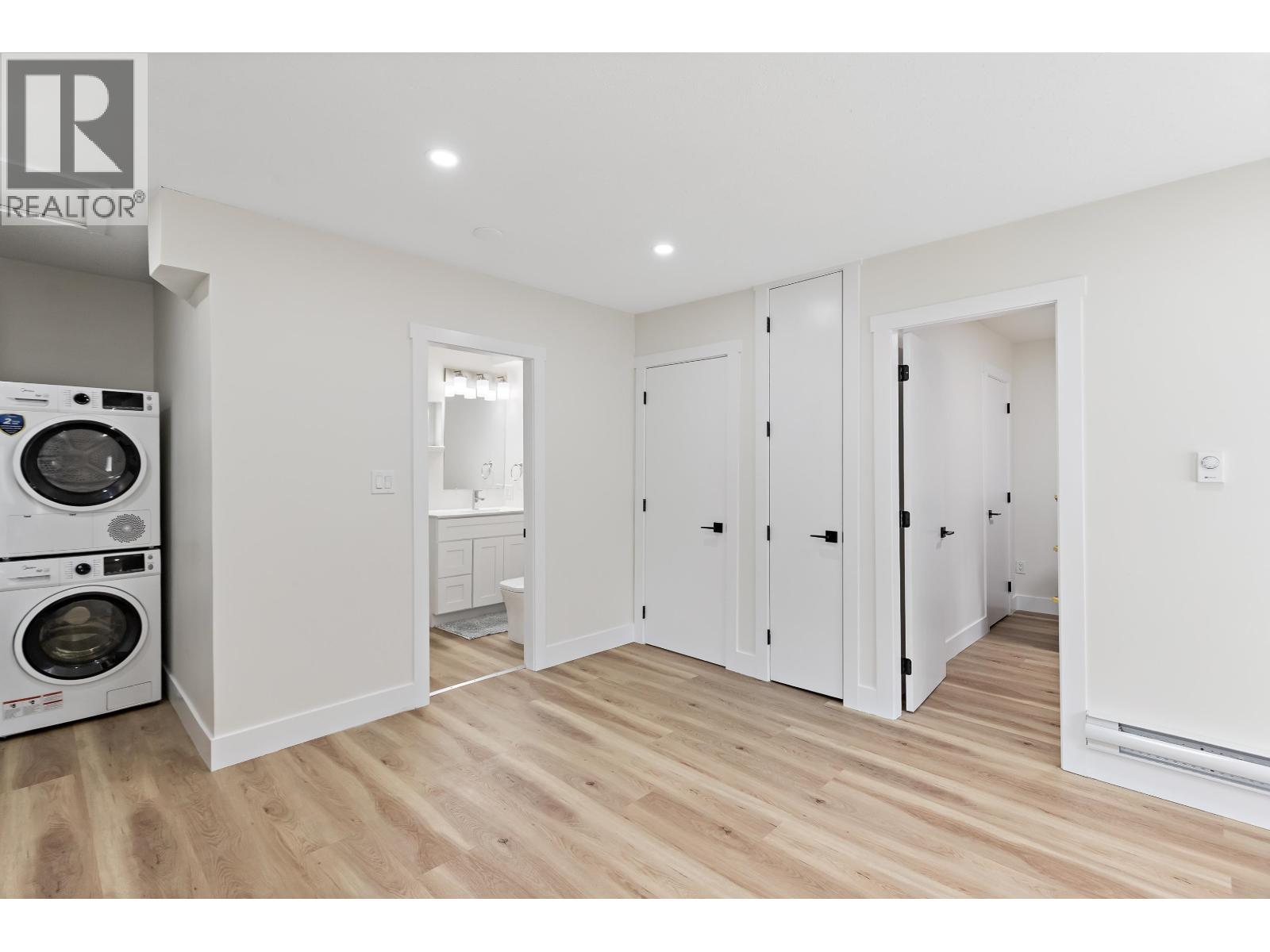 12822 229 Street, Maple Ridge, British Columbia  V2X 6R1 - Photo 5 - R3097670