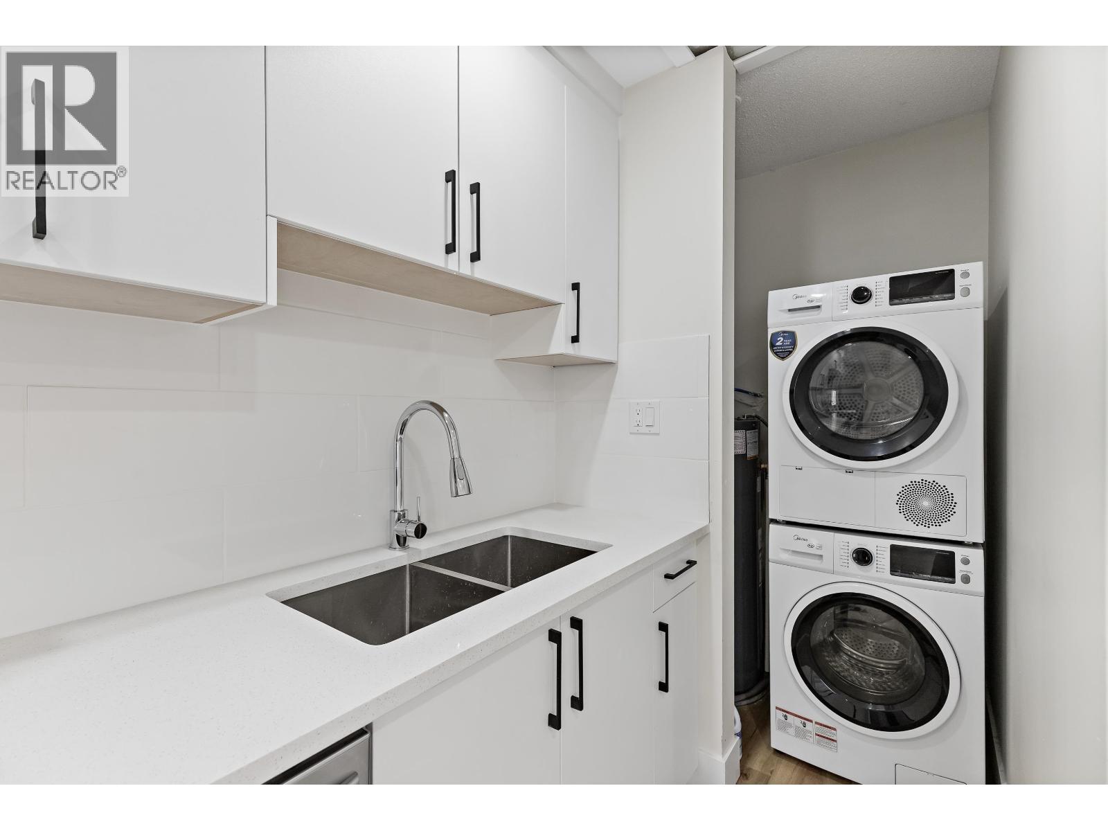 12822 229 Street, Maple Ridge, British Columbia  V2X 6R1 - Photo 8 - R3097670