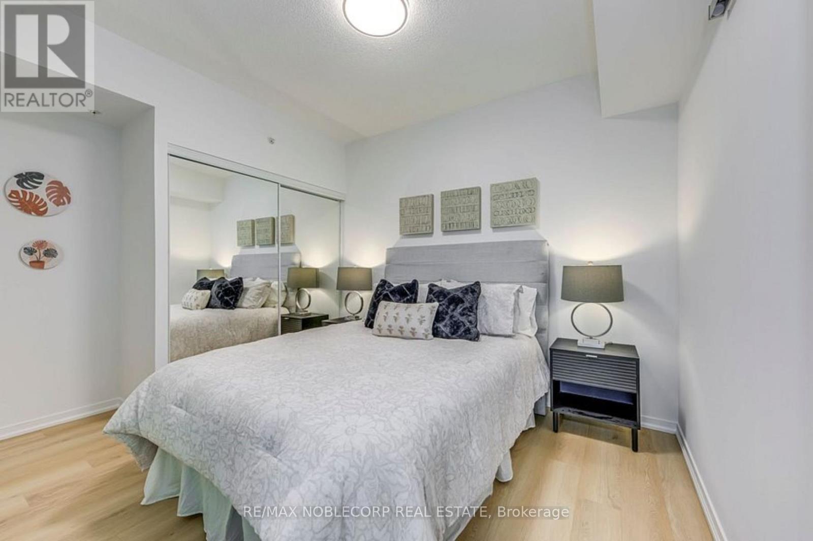 1136 - 68 Abell Street, Toronto, Ontario  M6J 0B1 - Photo 21 - C12863816