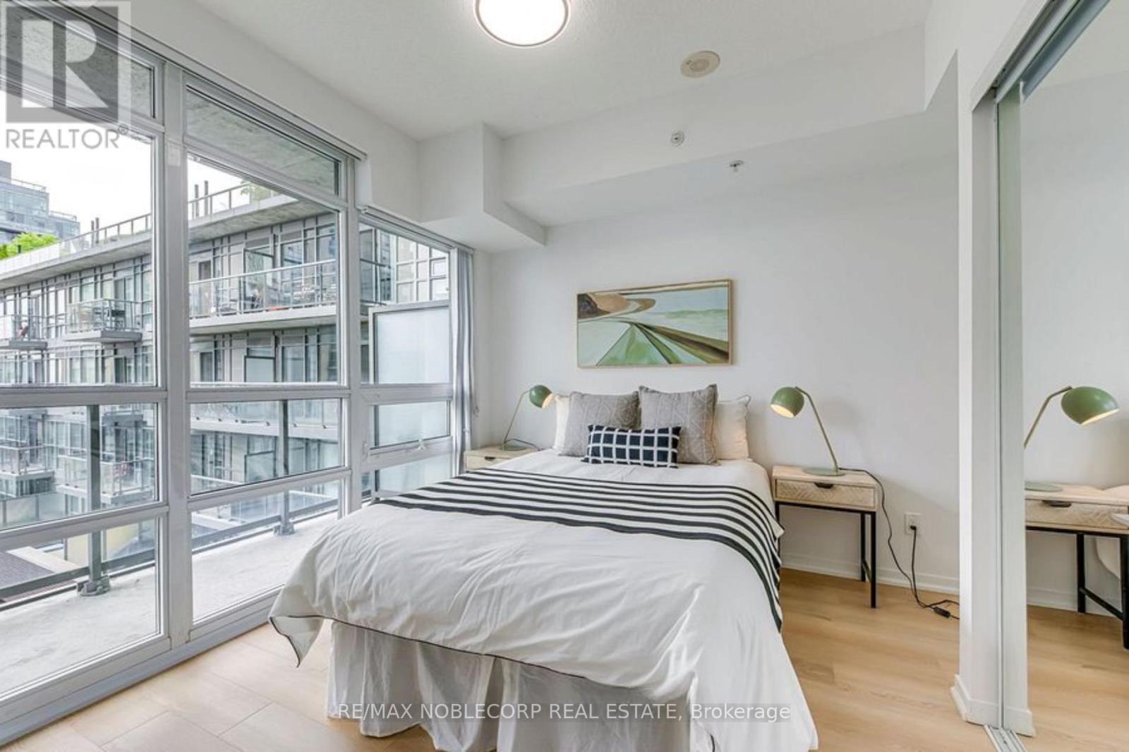 1136 - 68 Abell Street, Toronto, Ontario  M6J 0B1 - Photo 24 - C12863816