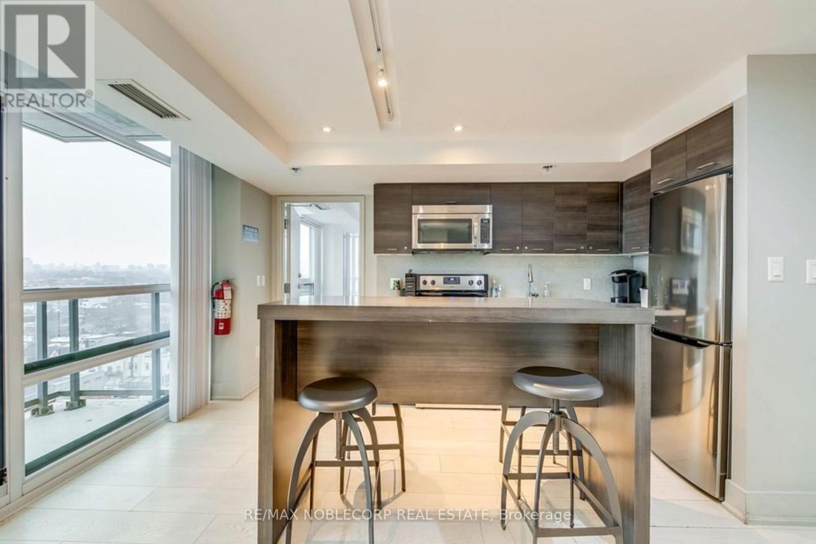 1136 - 68 Abell Street, Toronto, Ontario  M6J 0B1 - Photo 35 - C12863816