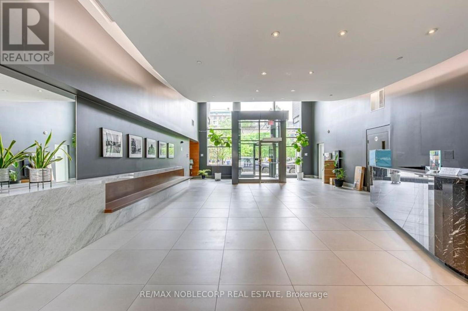 1136 - 68 Abell Street, Toronto, Ontario  M6J 0B1 - Photo 5 - C12863816