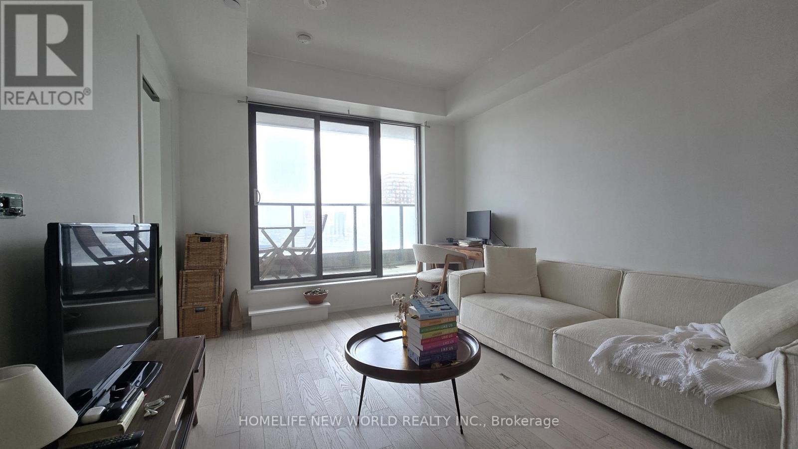 608 - 12 Bonnycastle Street, Toronto, Ontario  M5A 3T7 - Photo 4 - C12863838