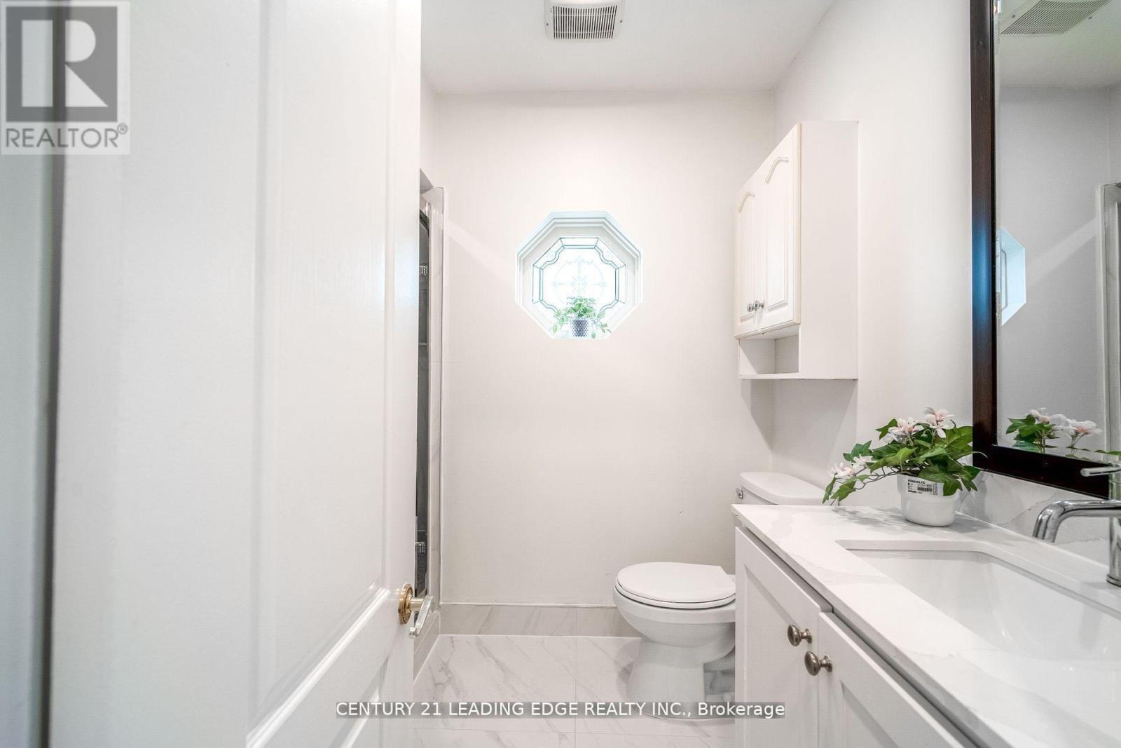 393 Canal Road, Bradford West Gwillimbury, Ontario  L3Z 2A6 - Photo 12 - N12863814