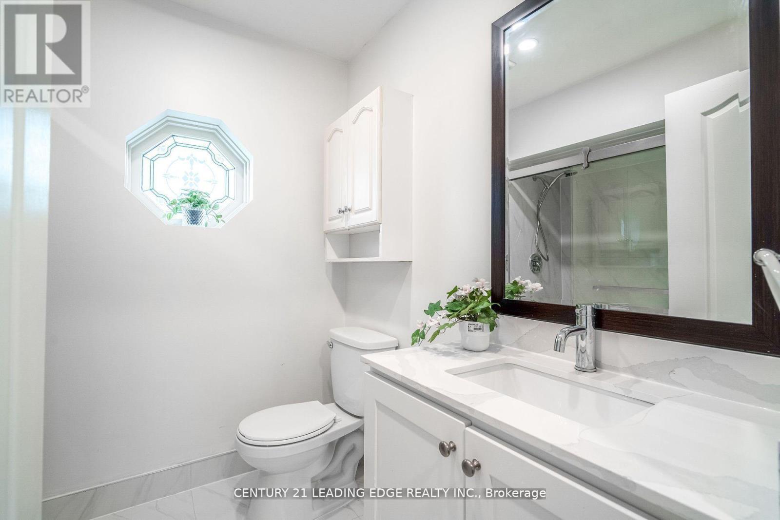 393 Canal Road, Bradford West Gwillimbury, Ontario  L3Z 2A6 - Photo 13 - N12863814