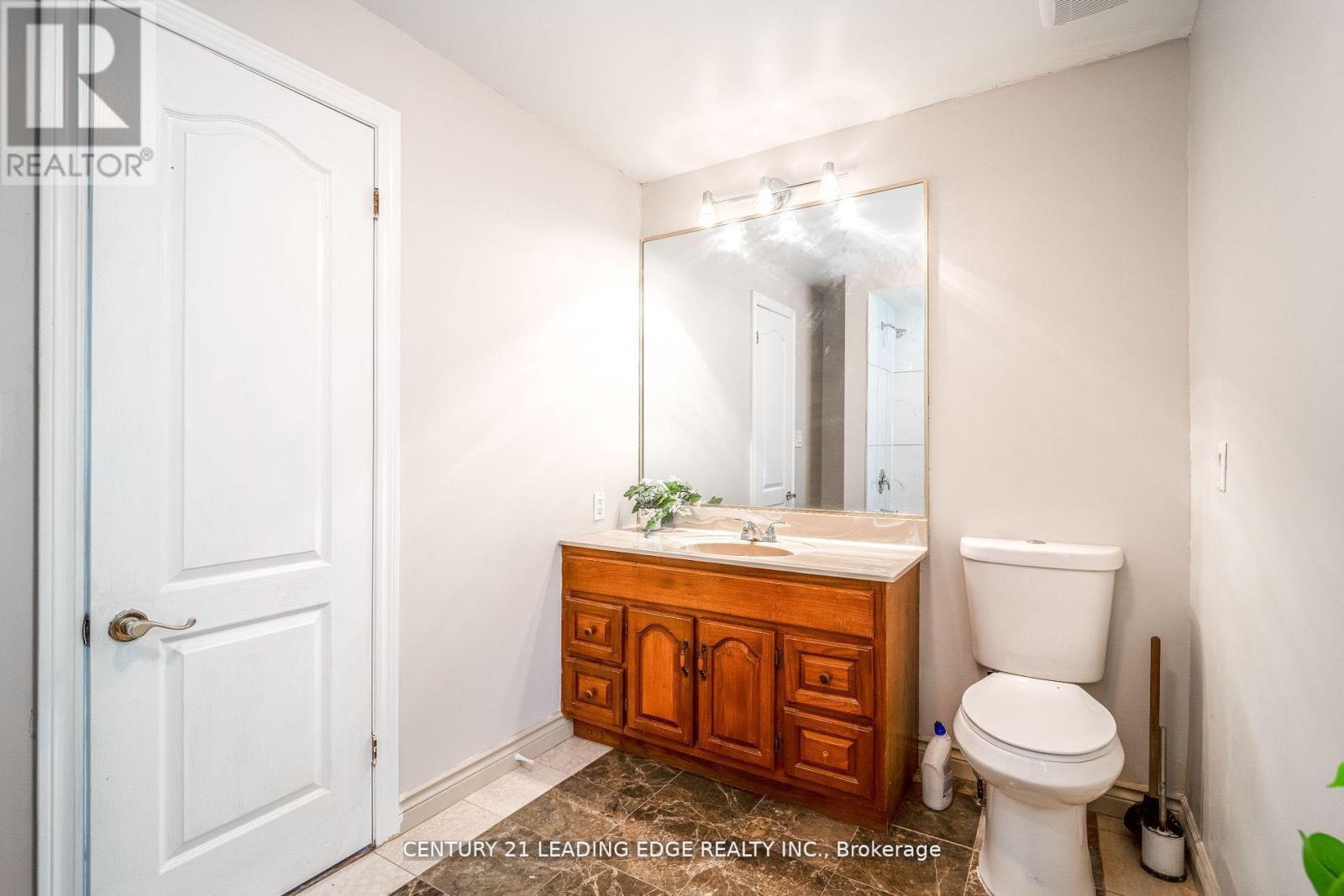 393 Canal Road, Bradford West Gwillimbury, Ontario  L3Z 2A6 - Photo 15 - N12863814