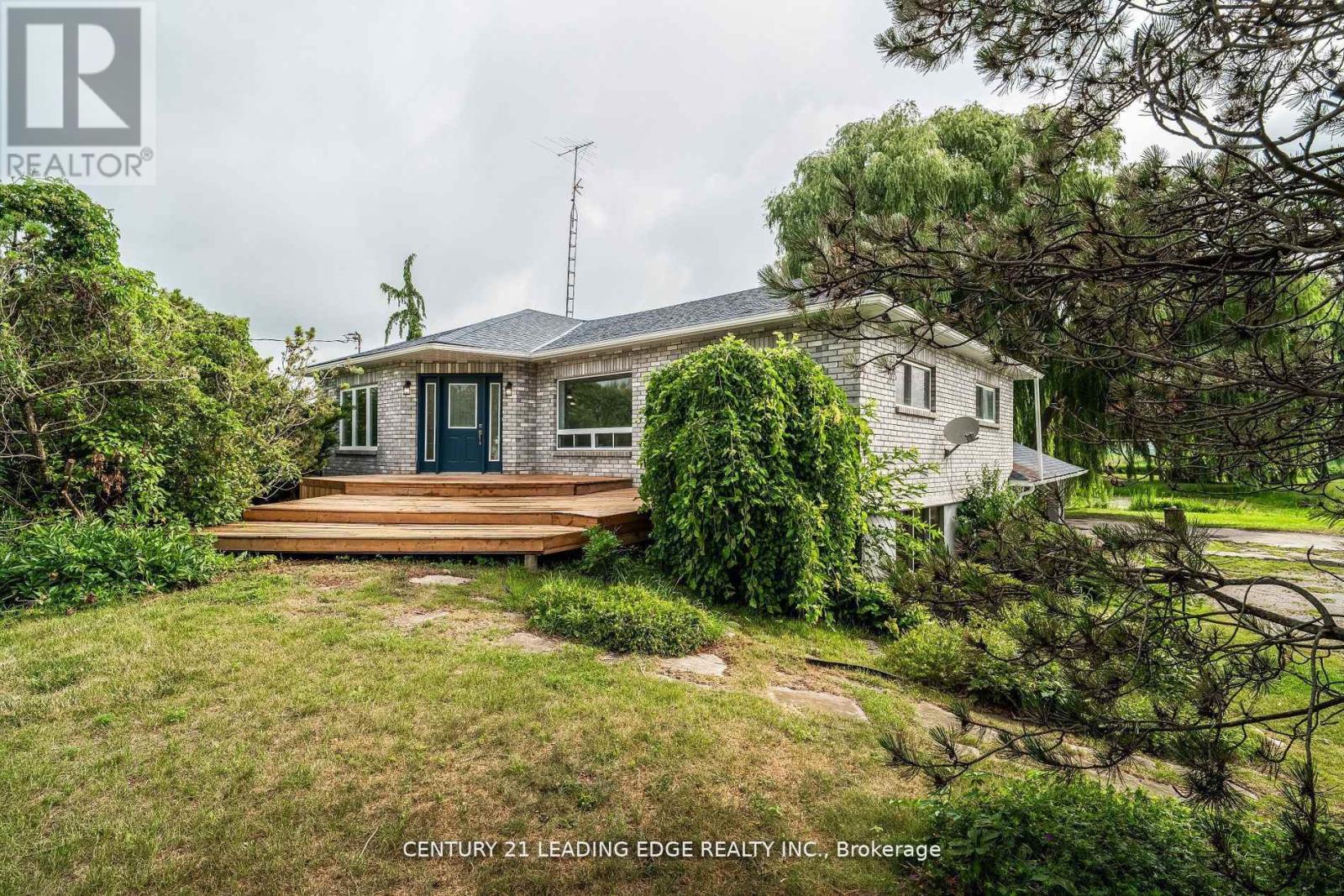 393 Canal Road, Bradford West Gwillimbury, Ontario  L3Z 2A6 - Photo 32 - N12863814