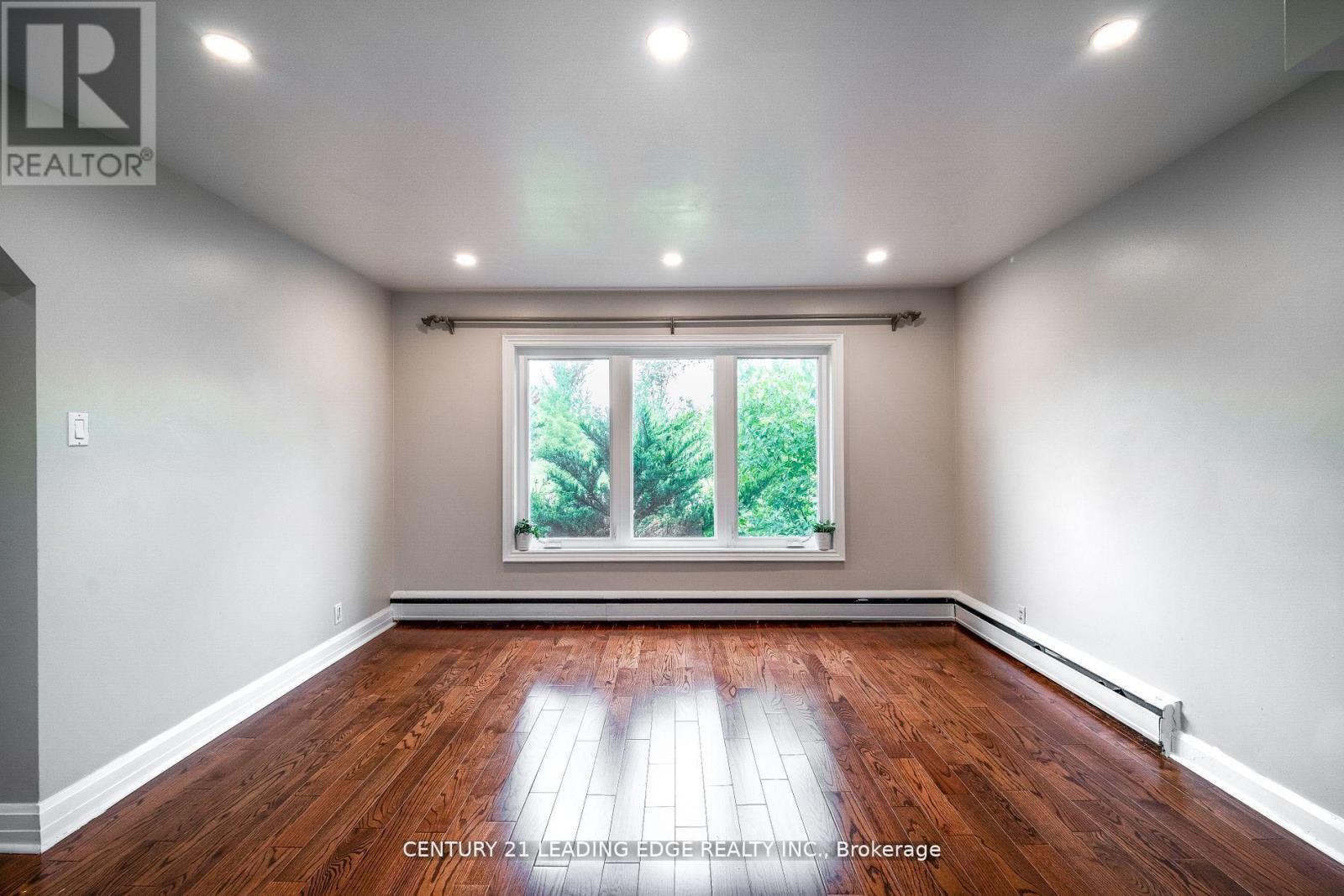 393 Canal Road, Bradford West Gwillimbury, Ontario  L3Z 2A6 - Photo 5 - N12863814