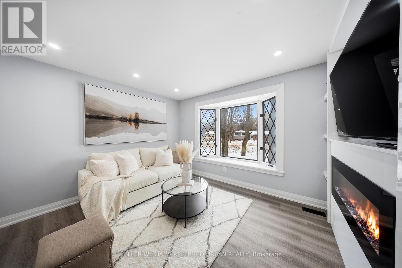 3866 Dixon Road, Innisfil, Ontario  L9S 2R9 - Photo 7 - N12863830