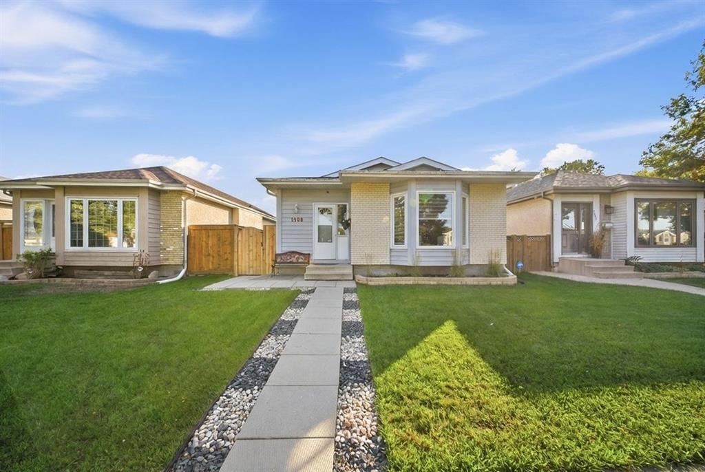 1406 Leila Avenue, Winnipeg, Manitoba  R2P 1J8 - Photo 1 - 202604178
