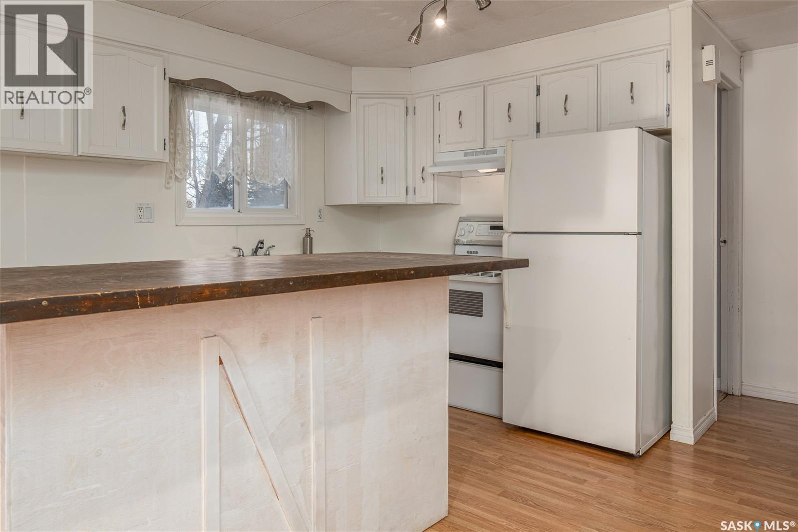 123 Dogwood Street, Caronport, Saskatchewan  S0H 0S0 - Photo 12 - SK030049