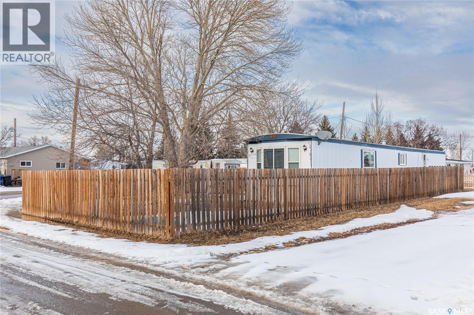 123 Dogwood Street, Caronport, Saskatchewan  S0H 0S0 - Photo 28 - SK030049