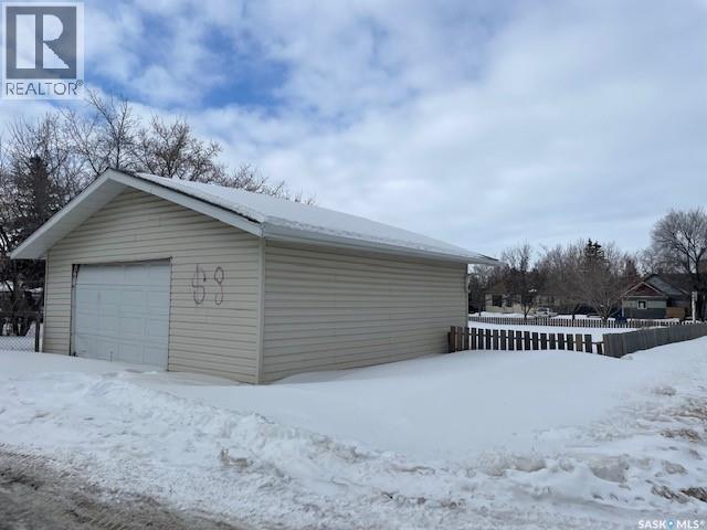 792 100th Street, North Battleford, Saskatchewan  S9A 0T7 - Photo 2 - SK029980