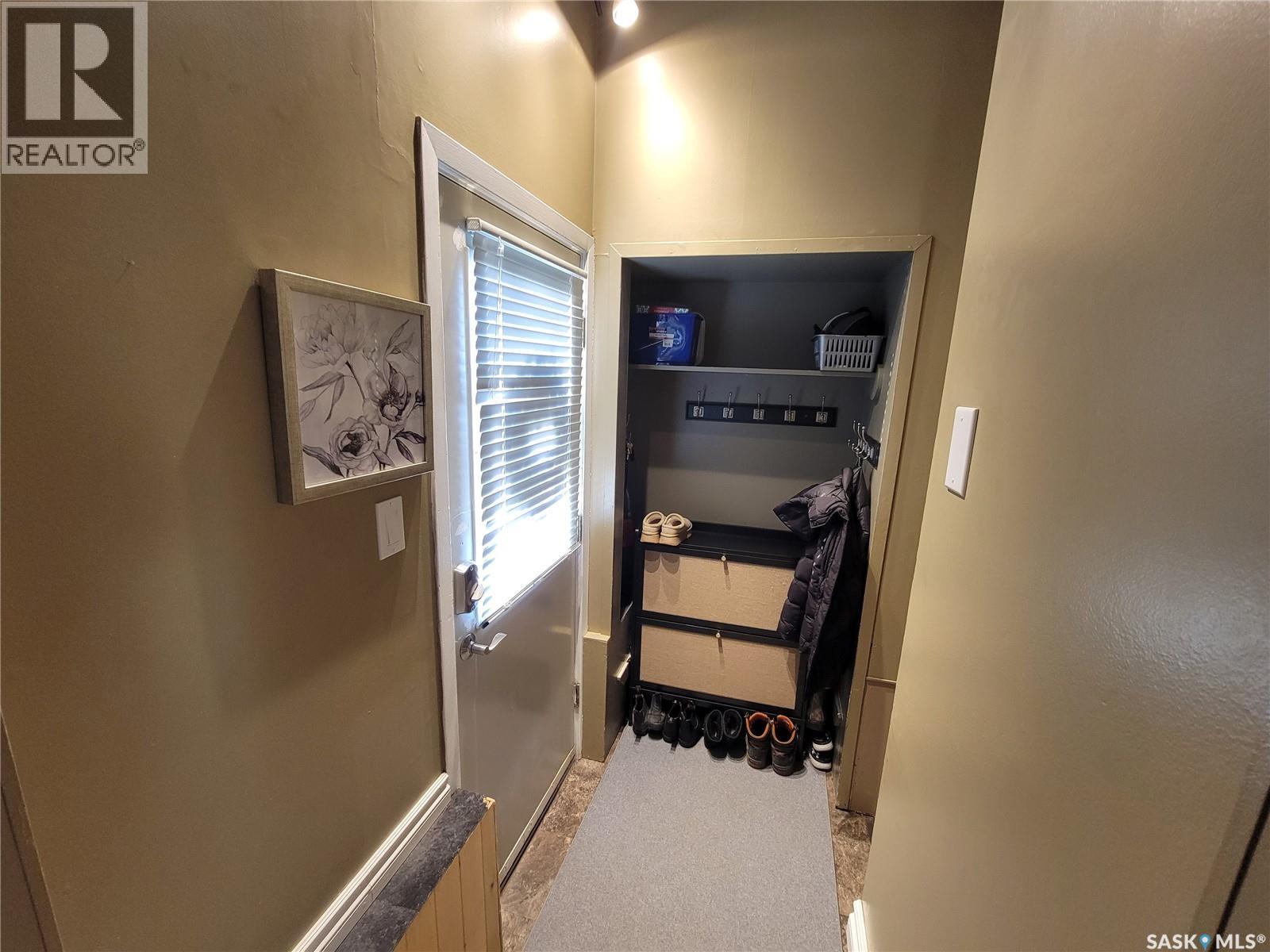 4812 Post Street, Macklin, Saskatchewan  S0L 2C0 - Photo 20 - SK029795