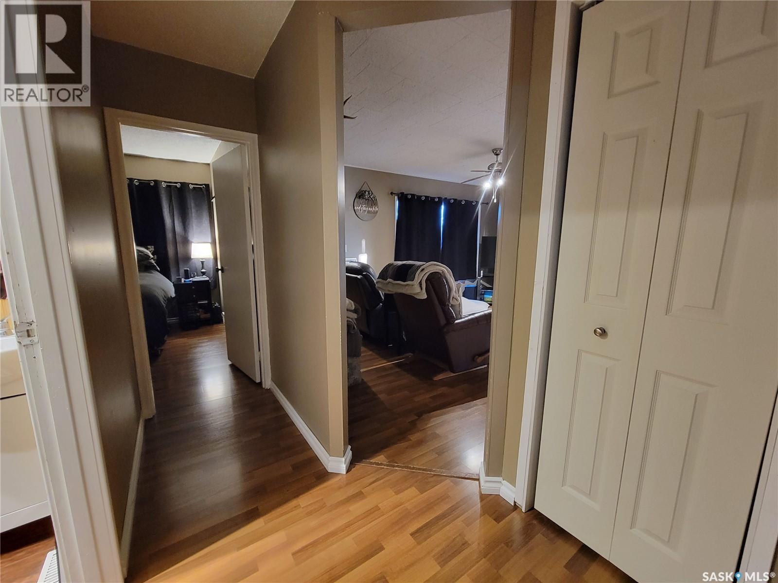 4812 Post Street, Macklin, Saskatchewan  S0L 2C0 - Photo 8 - SK029795