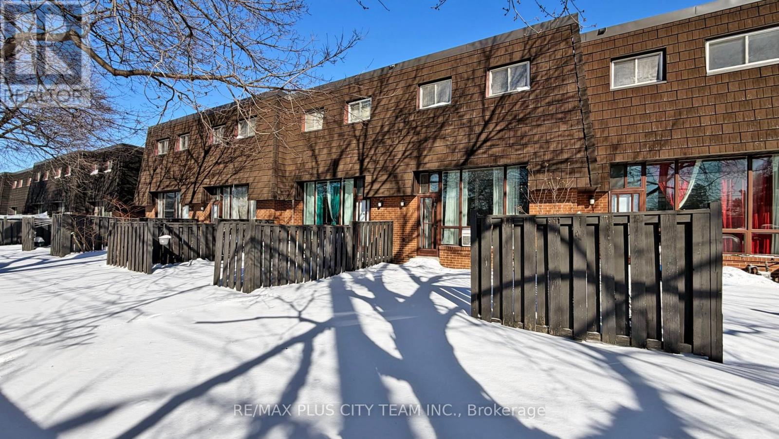 50 Darras Court, Brampton, Ontario  L6T 1W7 - Photo 40 - W12863772