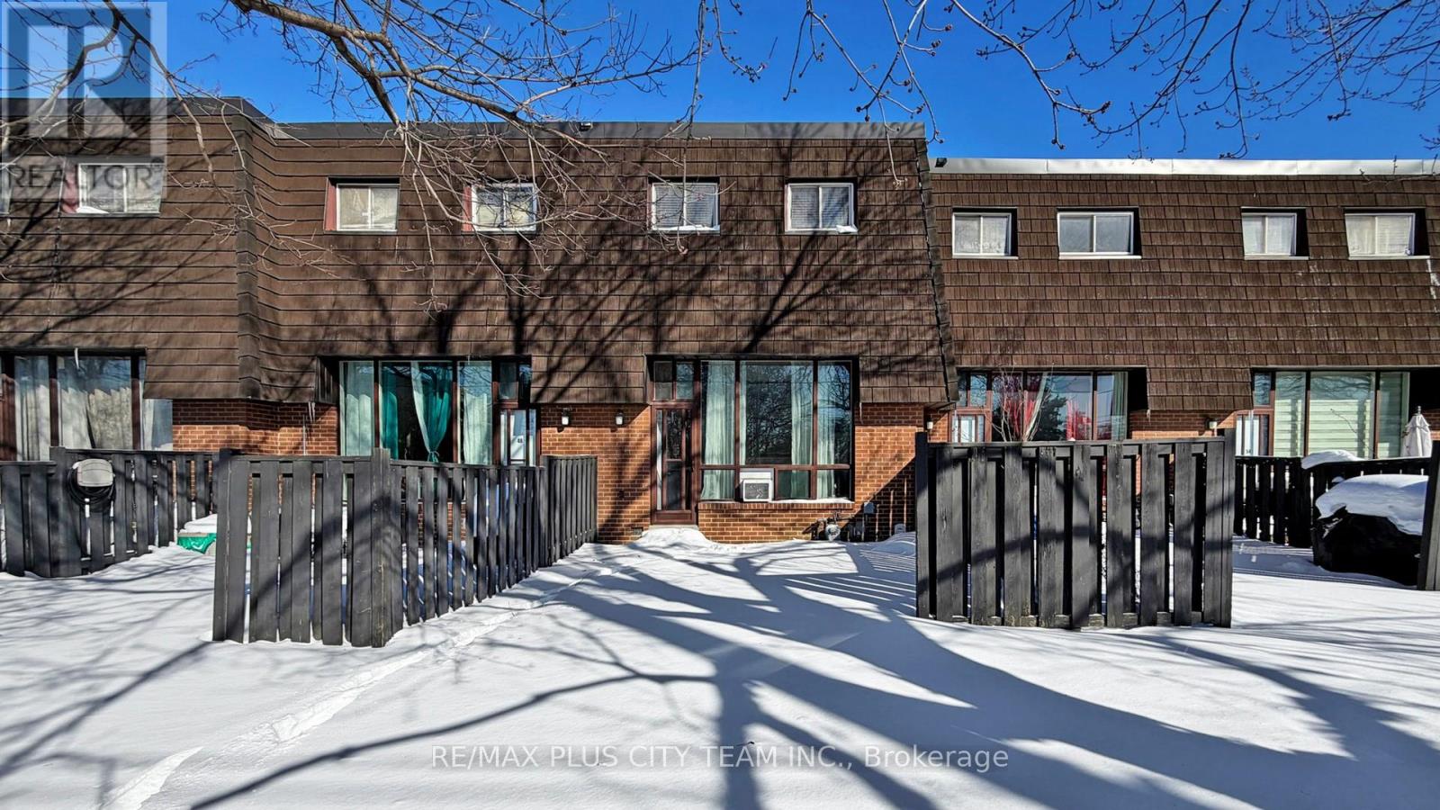 50 Darras Court, Brampton, Ontario  L6T 1W7 - Photo 46 - W12863772