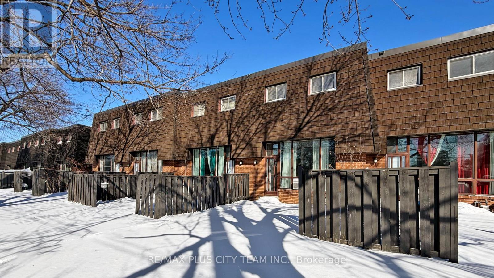 50 Darras Court, Brampton, Ontario  L6T 1W7 - Photo 47 - W12863772